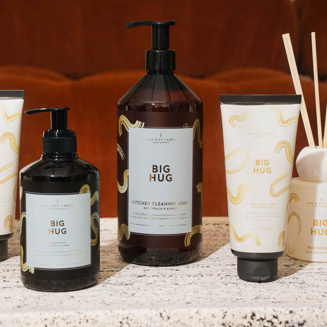 Body Wash Tube 200ml - SS26 - Big Hug