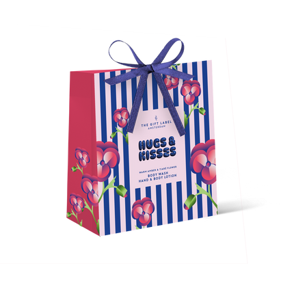 The Gift Label Specials Gift Box Envelop - Hugs & Kisses SS25-1