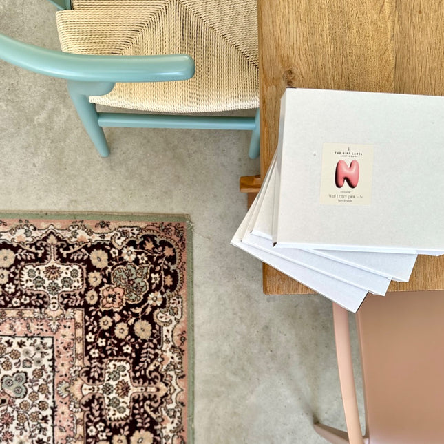The Gift Label Wall Letter - D - Pink