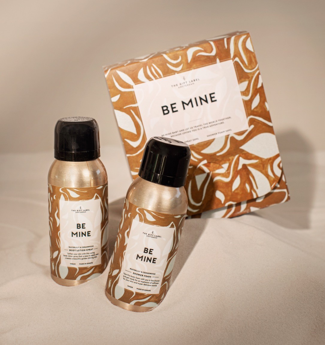 Huwelijkscadeau - mini reis set - be mine - The Gift Label