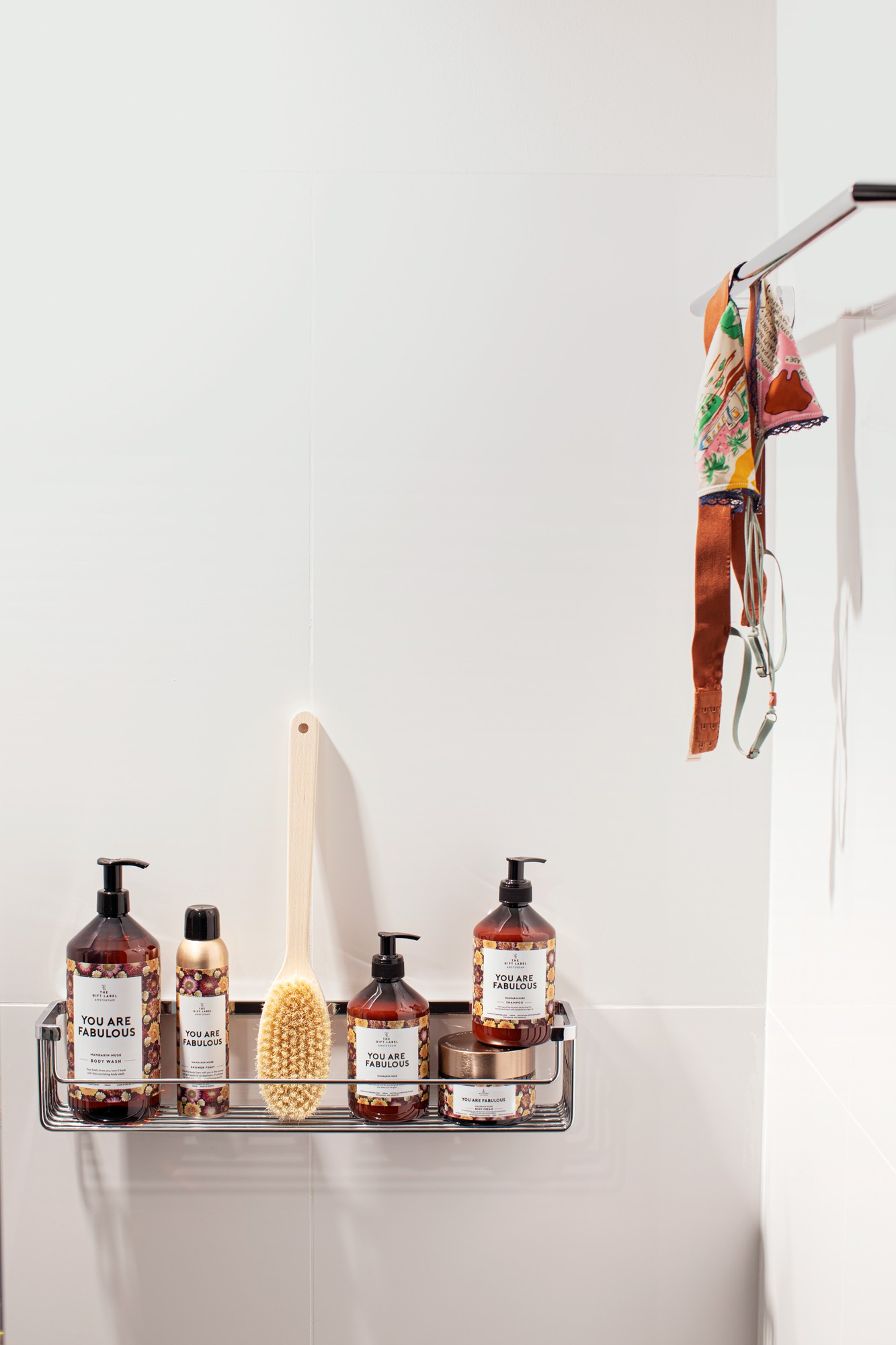 Corporate gifting - luxurious gift set - you are wonderful - The Gift Label